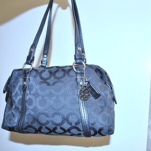 Coach Original Handbag Pillshaped Double Strap